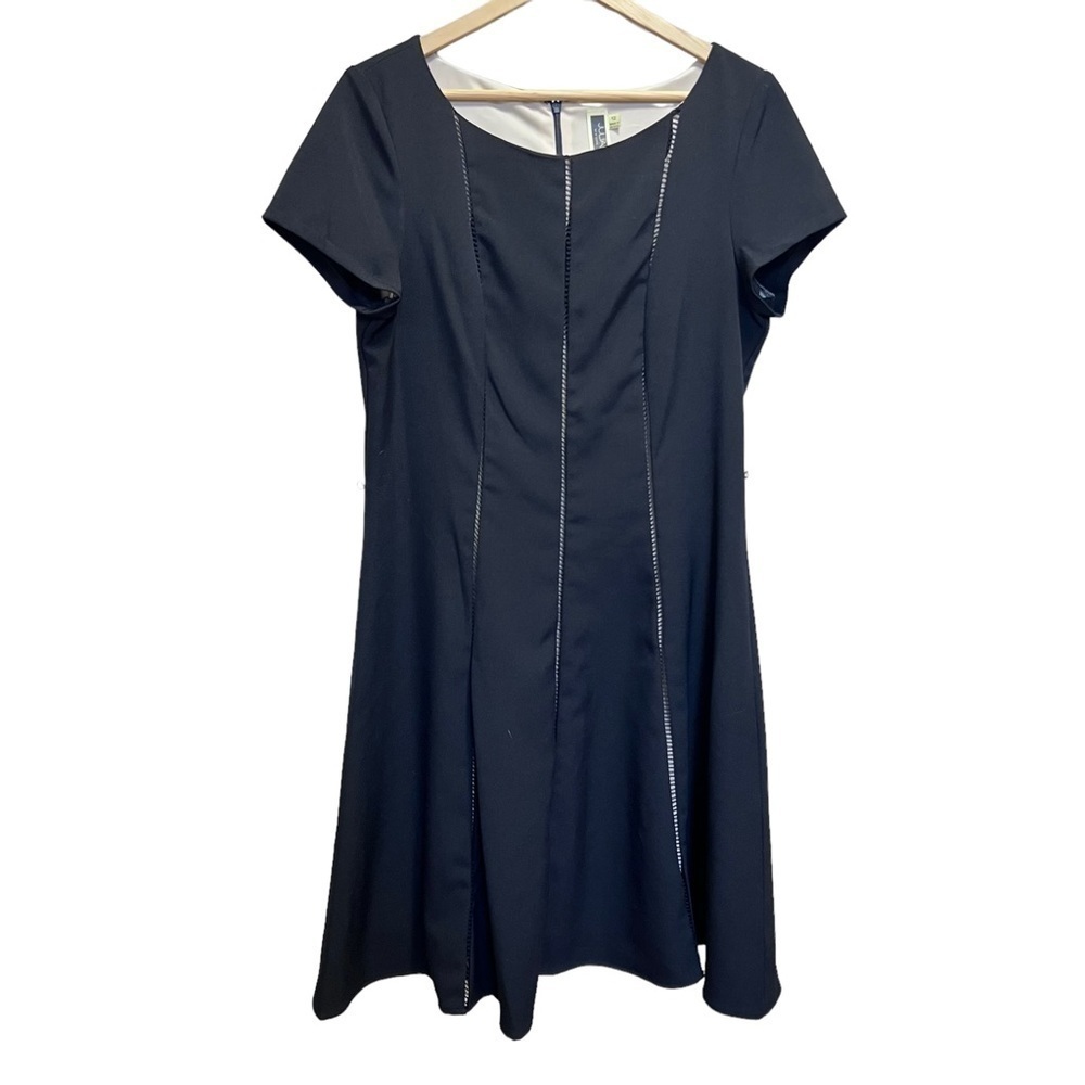 JULIAN Taylor Black Skater Dress Size 12